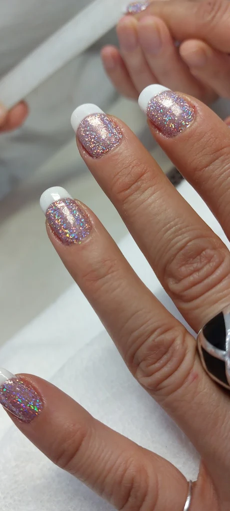 Nail salon in Chancery lane, Holburn